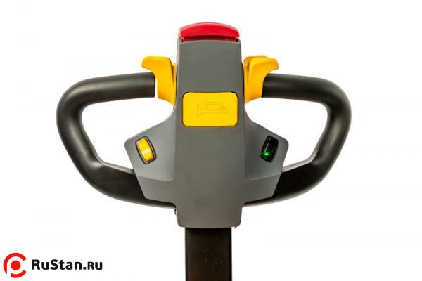 Штабелер электрический самоходный TOR 1,5т 3,3м PWS15S-3300 фото №4 Штабелер электрический самоходный TOR 1,5т 3,3м PWS15S-3300 фото №4