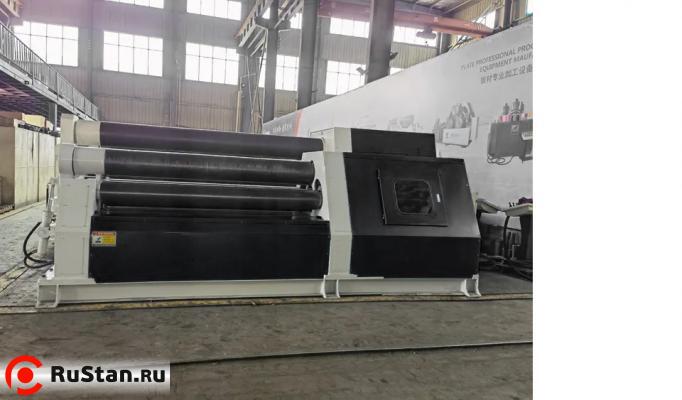 Четырехвалковый гидравлический вальцовочный станок STALEX W12-6x2000 фото №3 Четырехвалковый гидравлический вальцовочный станок STALEX W12-6x2000 фото №3