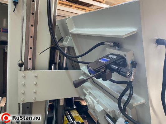 Гидравлический ленточнопильный колонный станок Stalex SBS-650 фото №9 Гидравлический ленточнопильный колонный станок Stalex SBS-650 фото №9