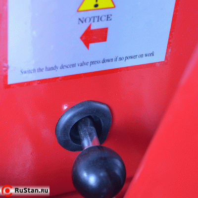 Самоходный Одномачтовый Подъемник ZXE-1-090 OXLIFT 9 м 125 кг фото №8 Самоходный Одномачтовый Подъемник ZXE-1-090 OXLIFT 9 м 125 кг фото №8