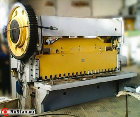 Механические гильотинные ножницы НЛ3433 (25х3150 мм) фото №2 Механические гильотинные ножницы НЛ3433 (25х3150 мм) фото №2