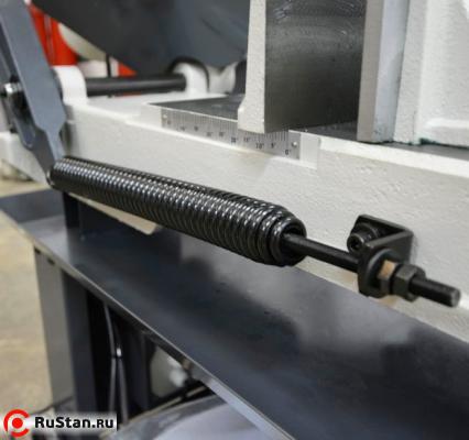 Легкость в работе обеспечивает регулируемая пружина, компенсирующие вес рамы при подъёме. фото №6 Легкость в работе обеспечивает регулируемая пружина, компенсирующие вес рамы при подъёме. фото №6