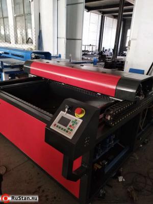 GM-2030 Лазерный станок фото №3 GM-2030 Лазерный станок фото №3