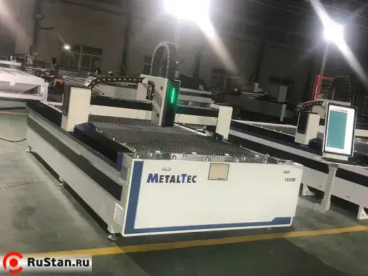 Оптоволоконный лазерный станок для резки металла 1530B (MAXPHOTONICS 3000W) фото №8 1530B (3000W) фото №8