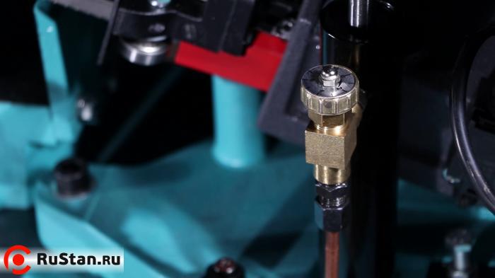 Ленточнопильный станок по металлу AURA LM-128SHD/220 фото №5 AURA LM-128SHD/220 фото №5