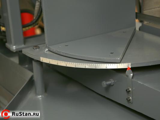 Станок имеет возможность поворота рамы на угол 45 градусов. фото №11 METAL MASTER MGH-300Z фото №11