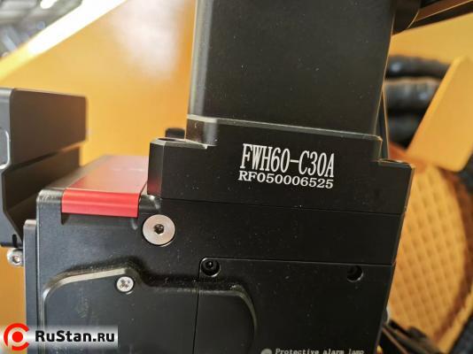 Лазерный дезинтегратор ржавчины Raptor SFC-6000R (CW 6000W) фото №7 Raptor SFC-6000R (6000w) фото №7