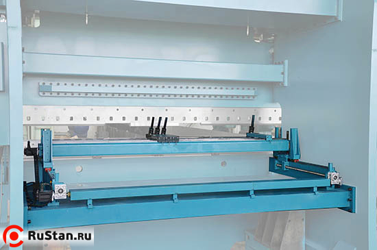 Упор задний с электро-механическим приводом ИБ1440 фото №9 Упор задний с электро-механическим приводом ИБ1440 фото №9