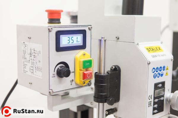Фрезерно-сверлильный станок STALEX SBM-16 Vario фото №7 SBM-16 Vario фото №7