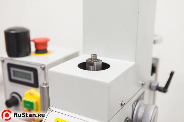 Фрезерно-сверлильный станок STALEX SBM-16 Vario фото №9 SBM-16 Vario фото №9